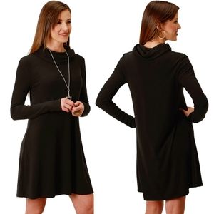 4/$25 Roper Cowlneck Dress
